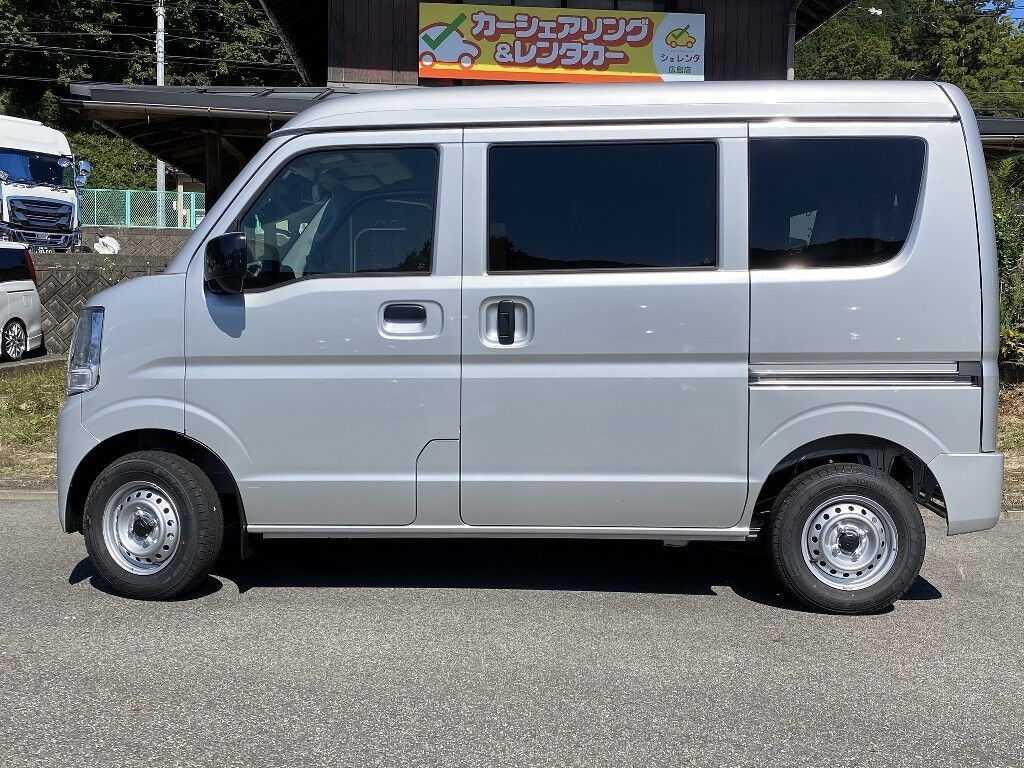 40038043-004.jpg
