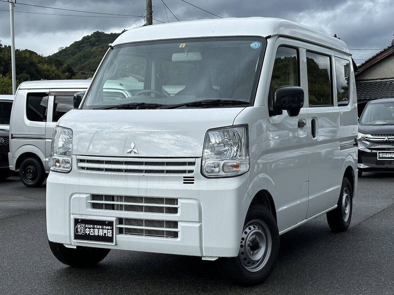 40043584-001.jpg