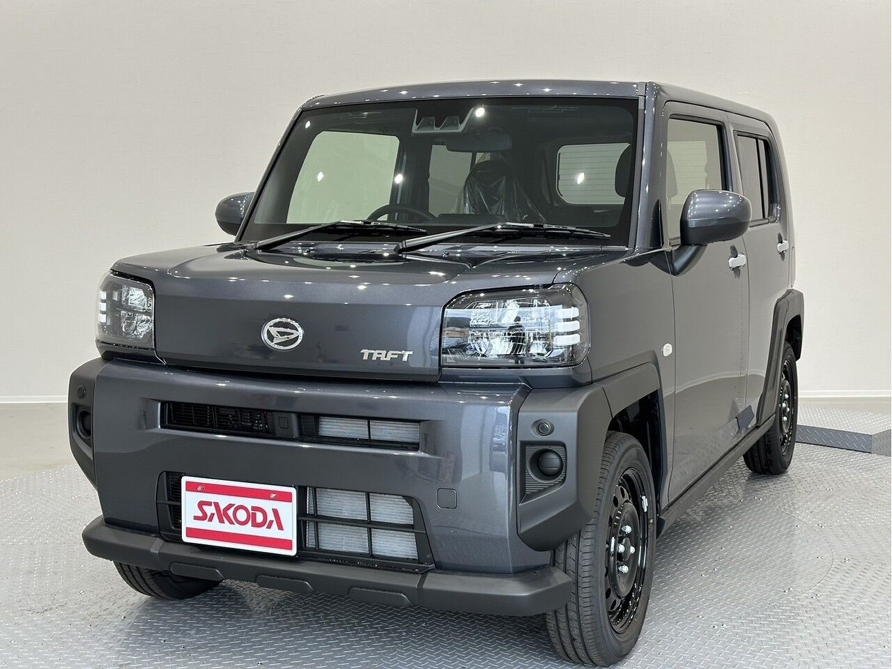 40054866-001.jpg