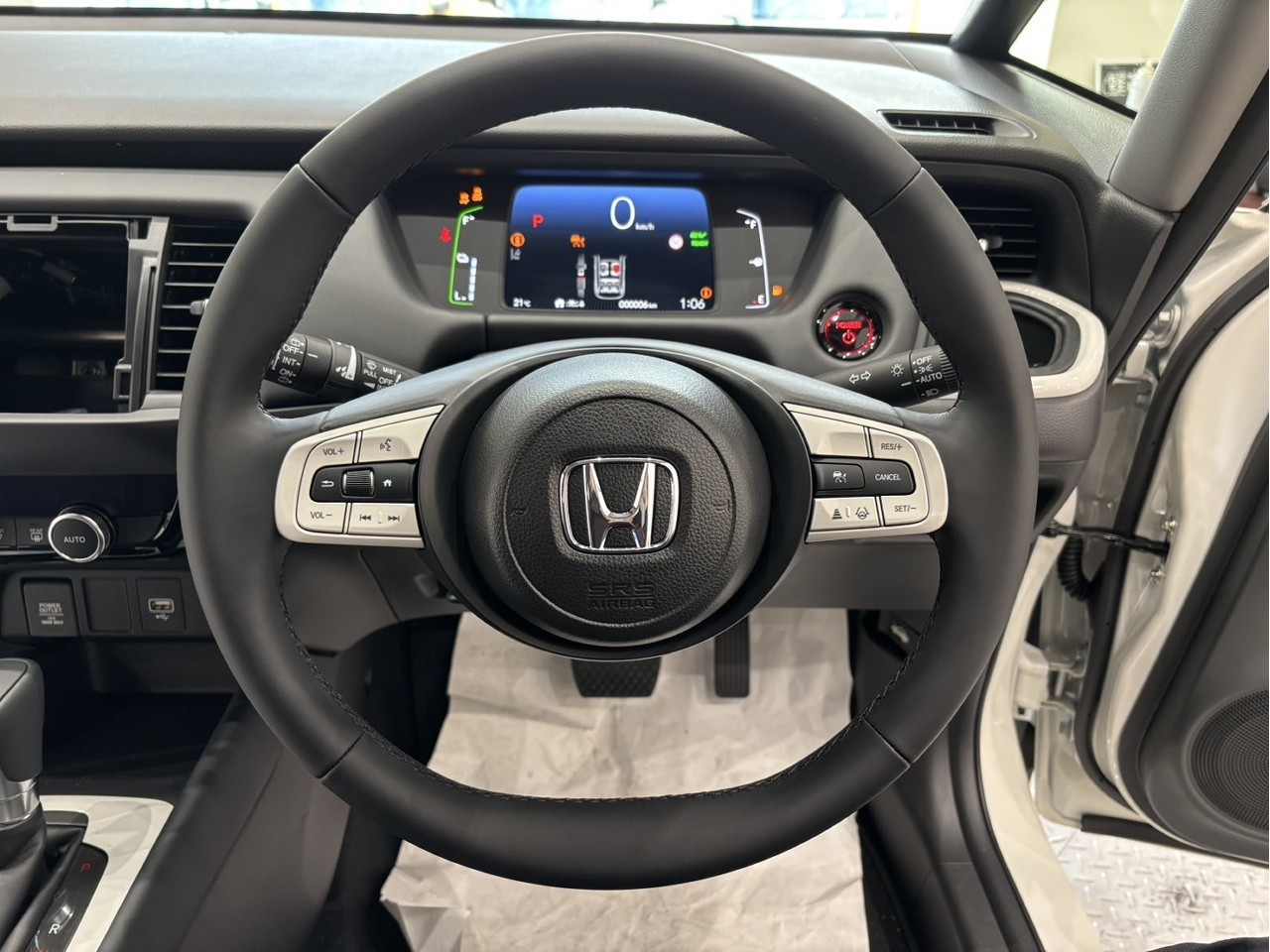 40054880-017.jpg