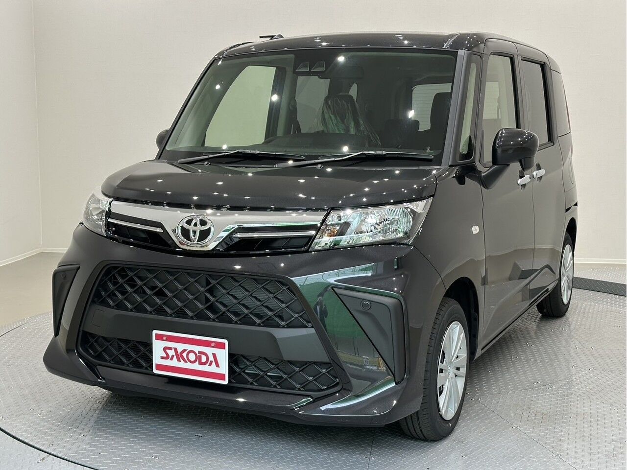 ルーミー X ブラックマイカメタリックの在庫情報 - 東広島で軽