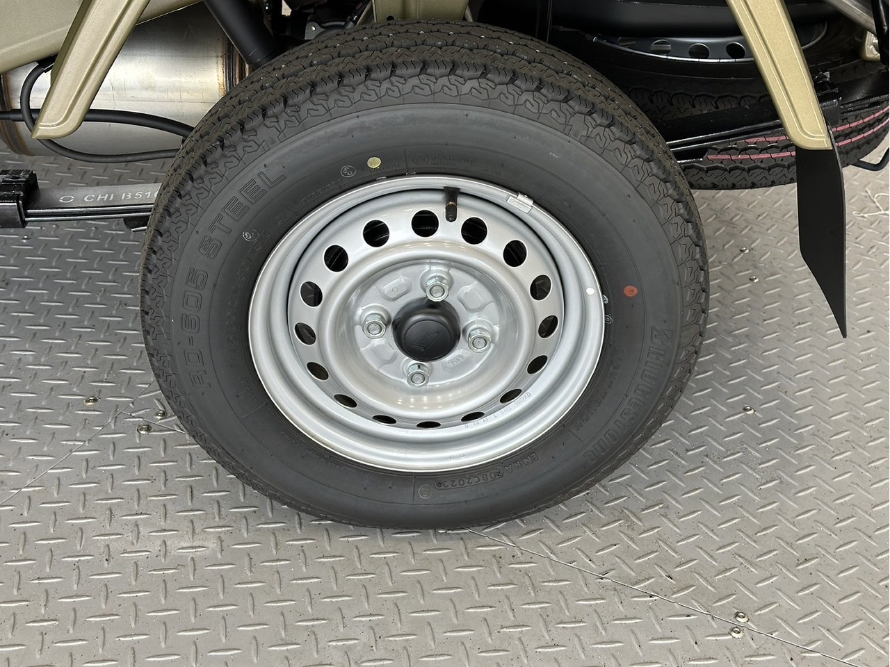 40055499-007.jpg