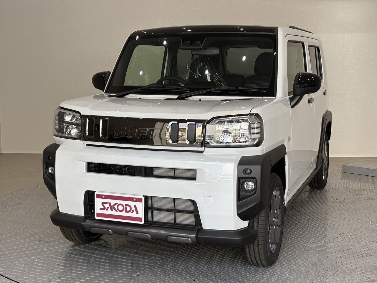 40055500-001.jpg