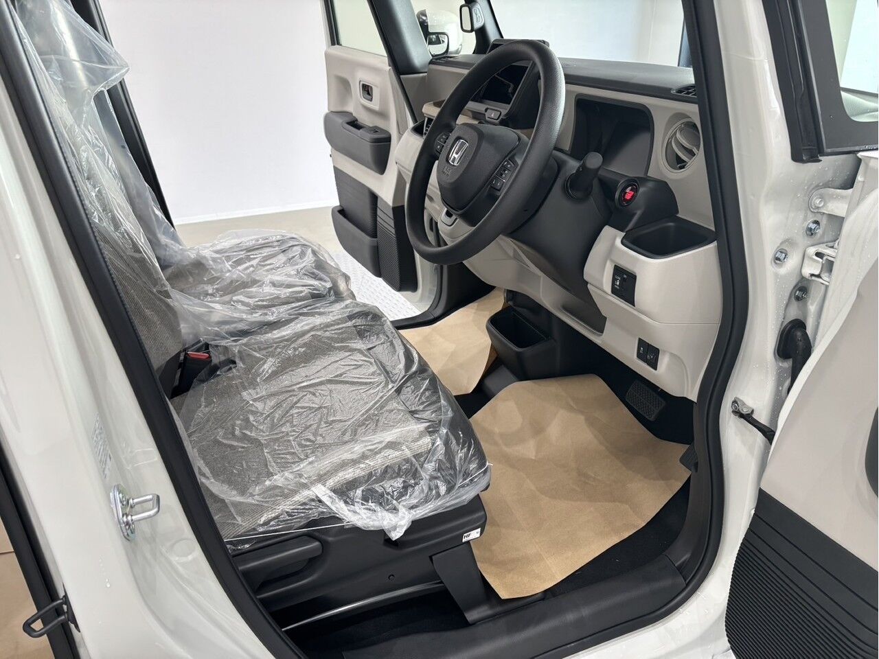 N-BOX ベース プラチナホワイト・パールの在庫情報 | サコダ車輌グループ