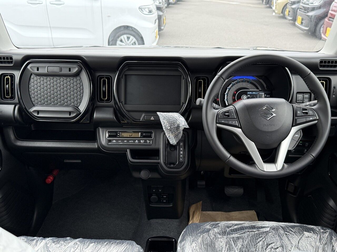 40057388-015.jpg