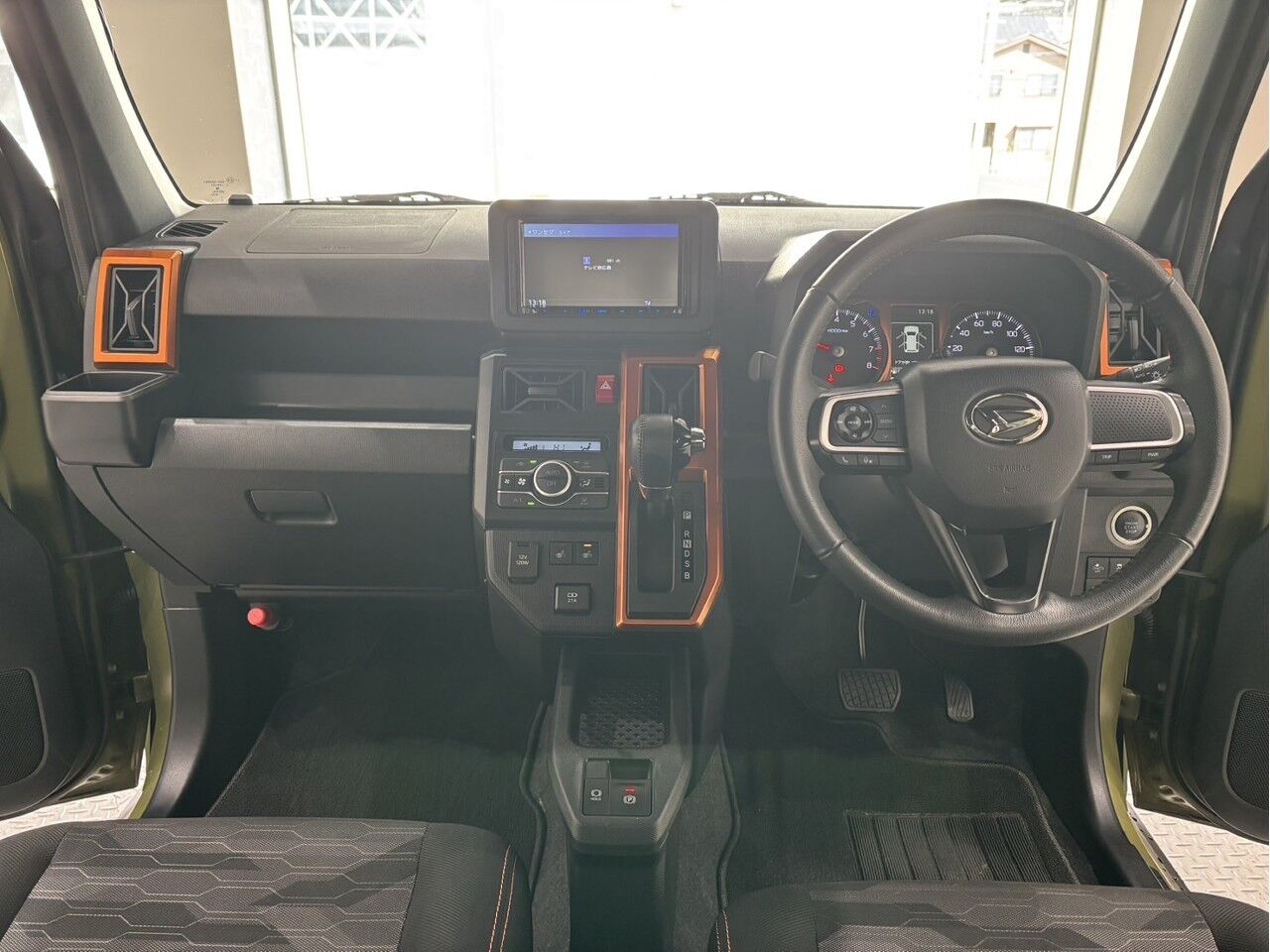 40057621-013.jpg