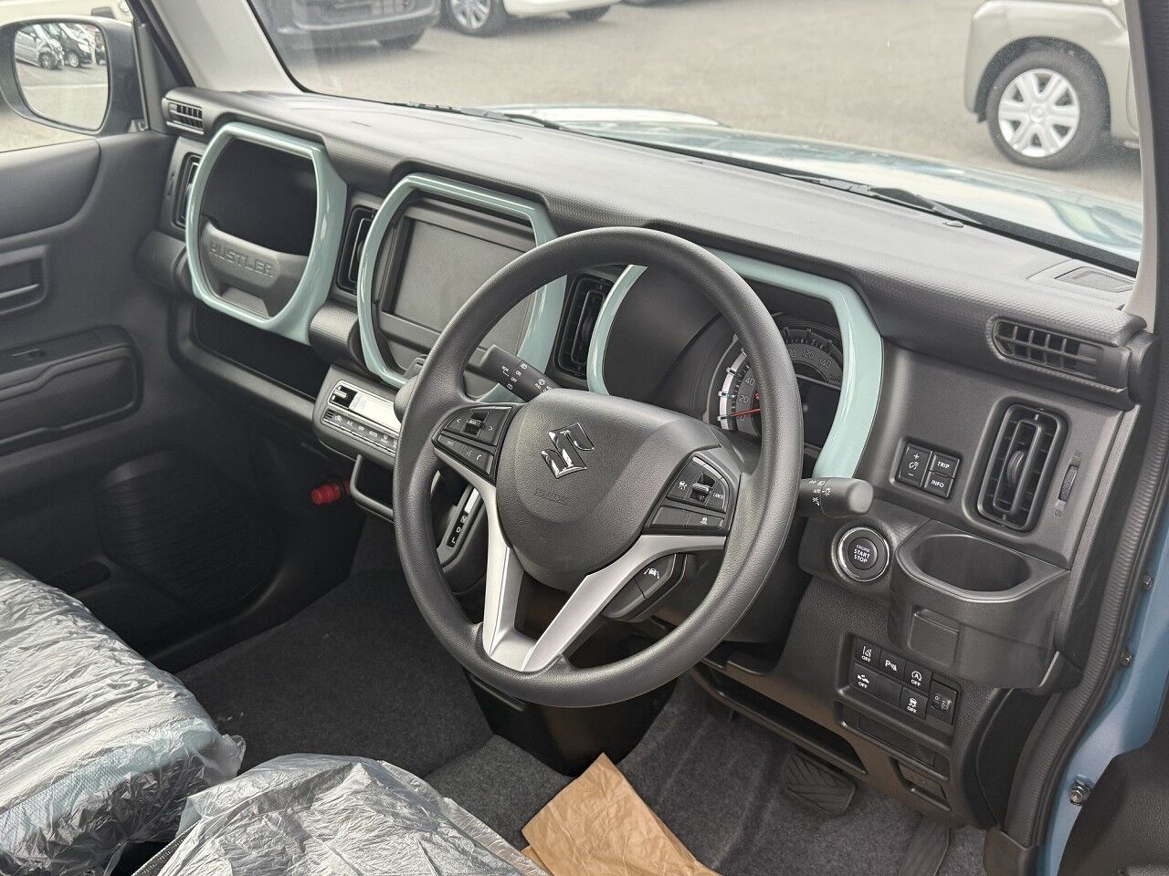 40058363-012.jpg