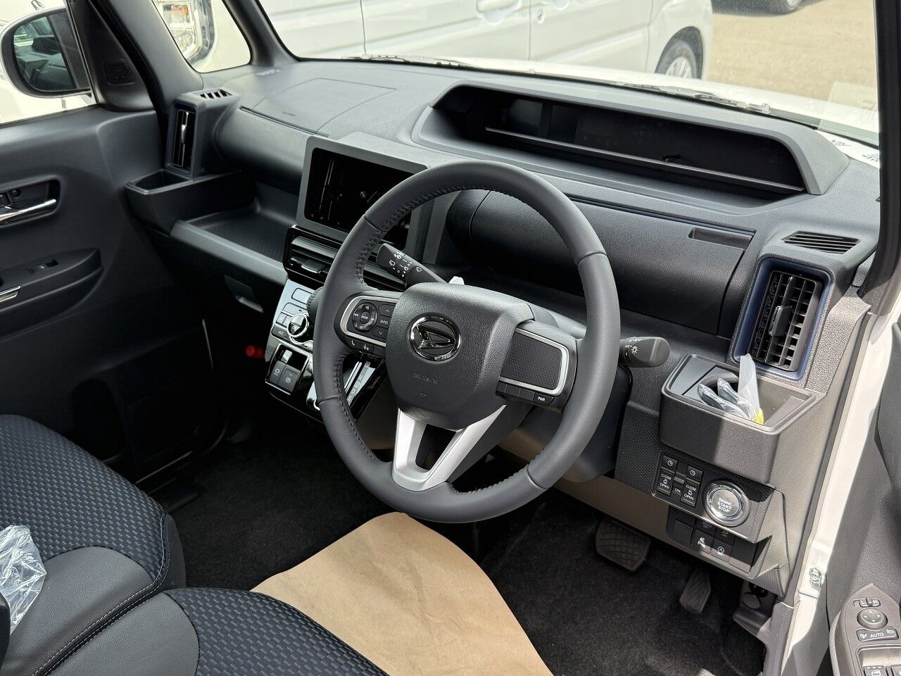40059586-013.jpg
