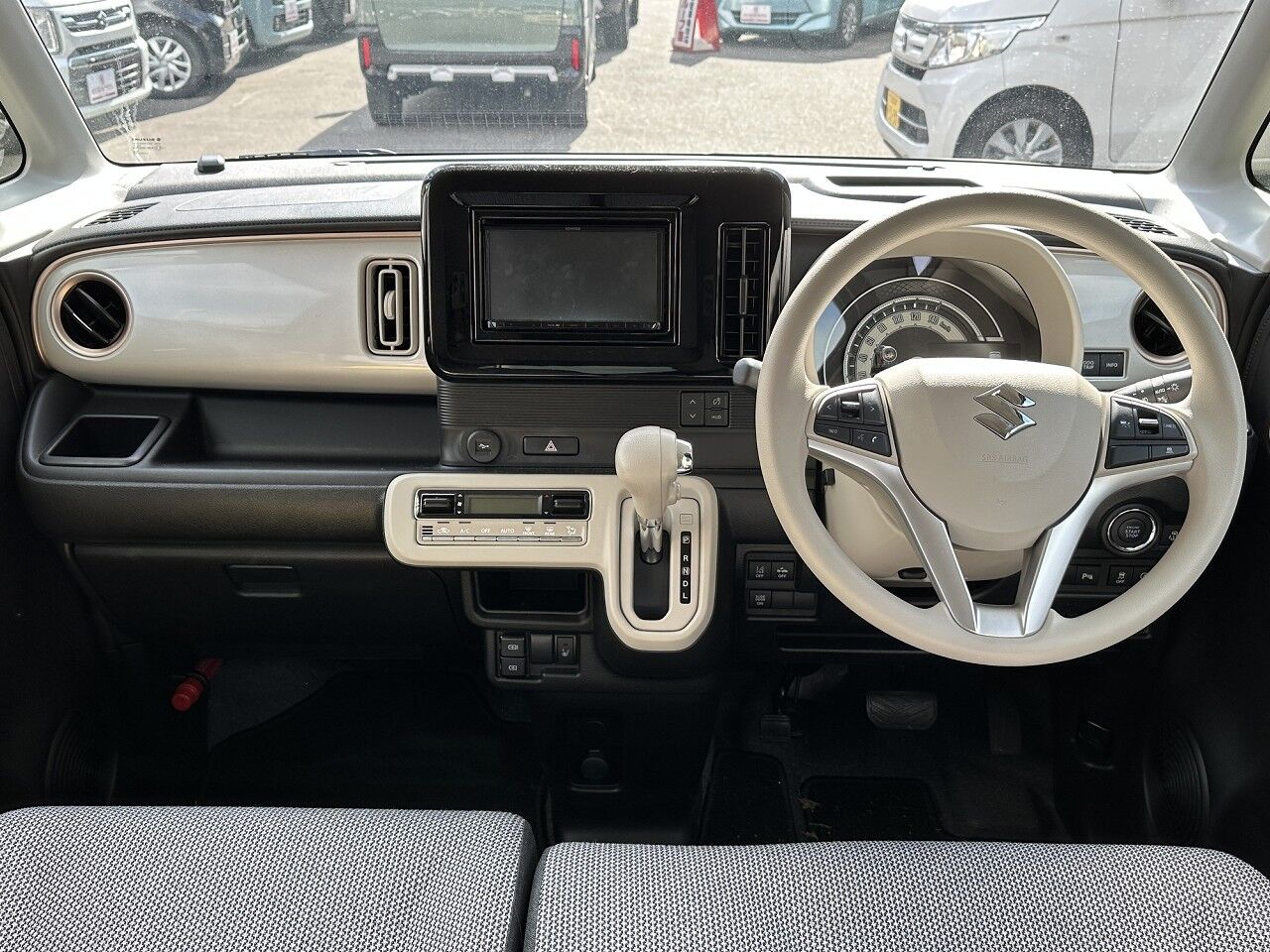 40059808-016.jpg