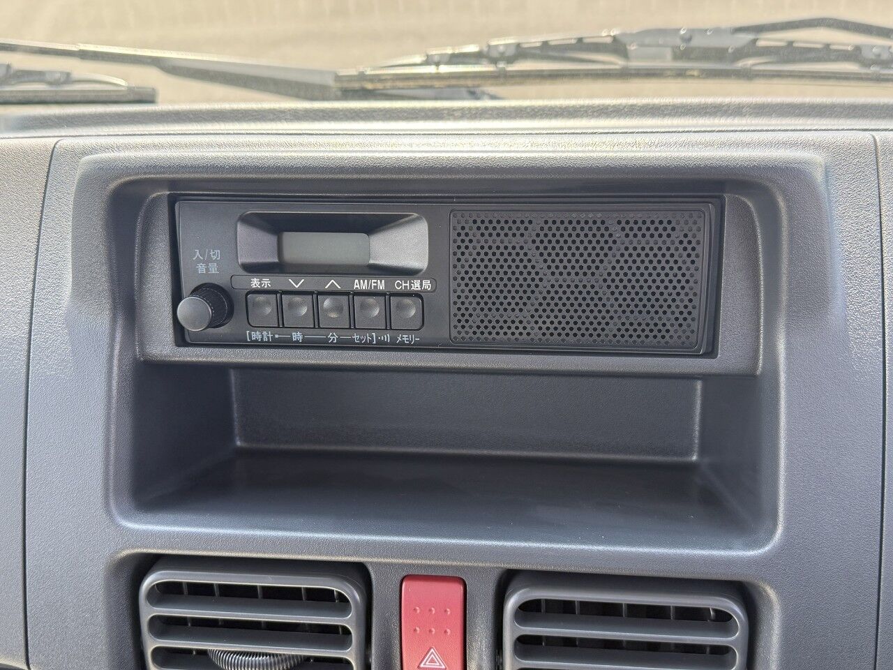 40059839-014.jpg