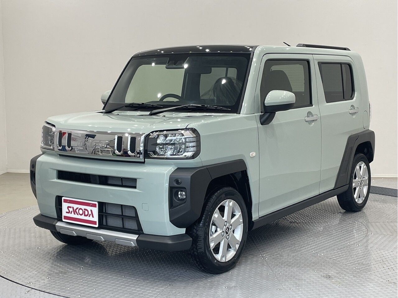 たく 様 タフト G クロムベンチャー セラミックグリーンメタリックの在庫情報