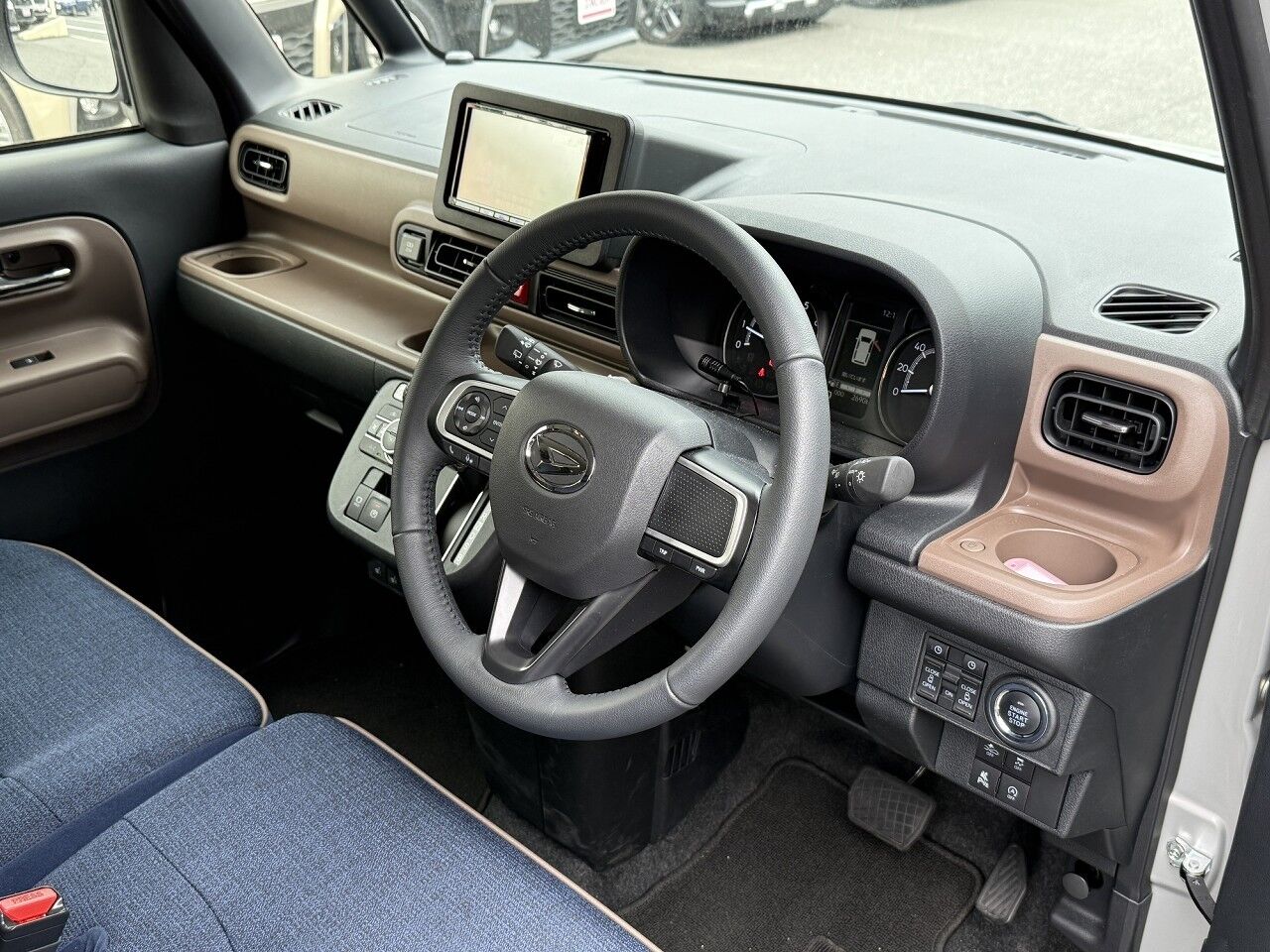 40061276-012.jpg