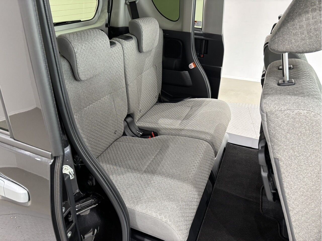 タント X ブラックマイカメタリックの在庫情報 | サコダ車輌グループ