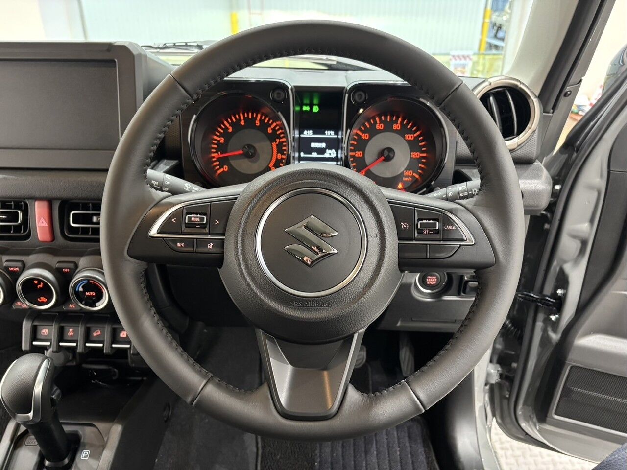 40062207-016.jpg