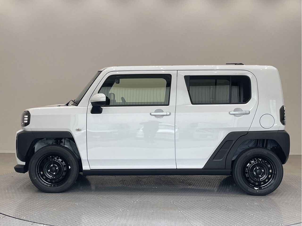 タフト X シャイニングホワイトパールの在庫情報 - 【サコダ車輌