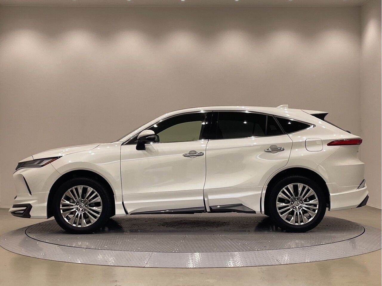 ハリアー Z Leather Package(ハイブリッド車) プラチナホワイトパール