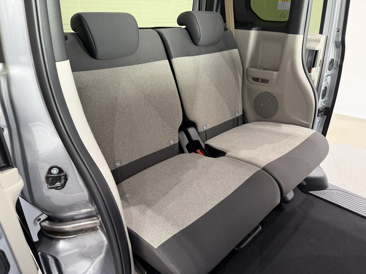 N-BOX ベース ルナシルバー・メタリックの在庫情報 | サコダ車輌