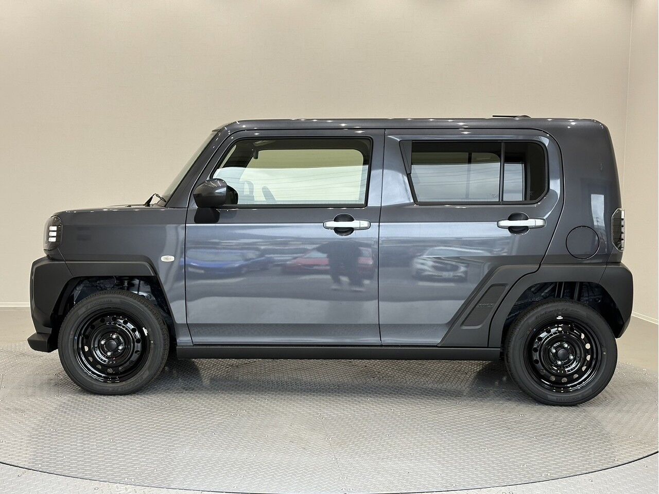 タフト X クロムグレーメタリックの在庫情報 - 東広島で軽自動車・普通