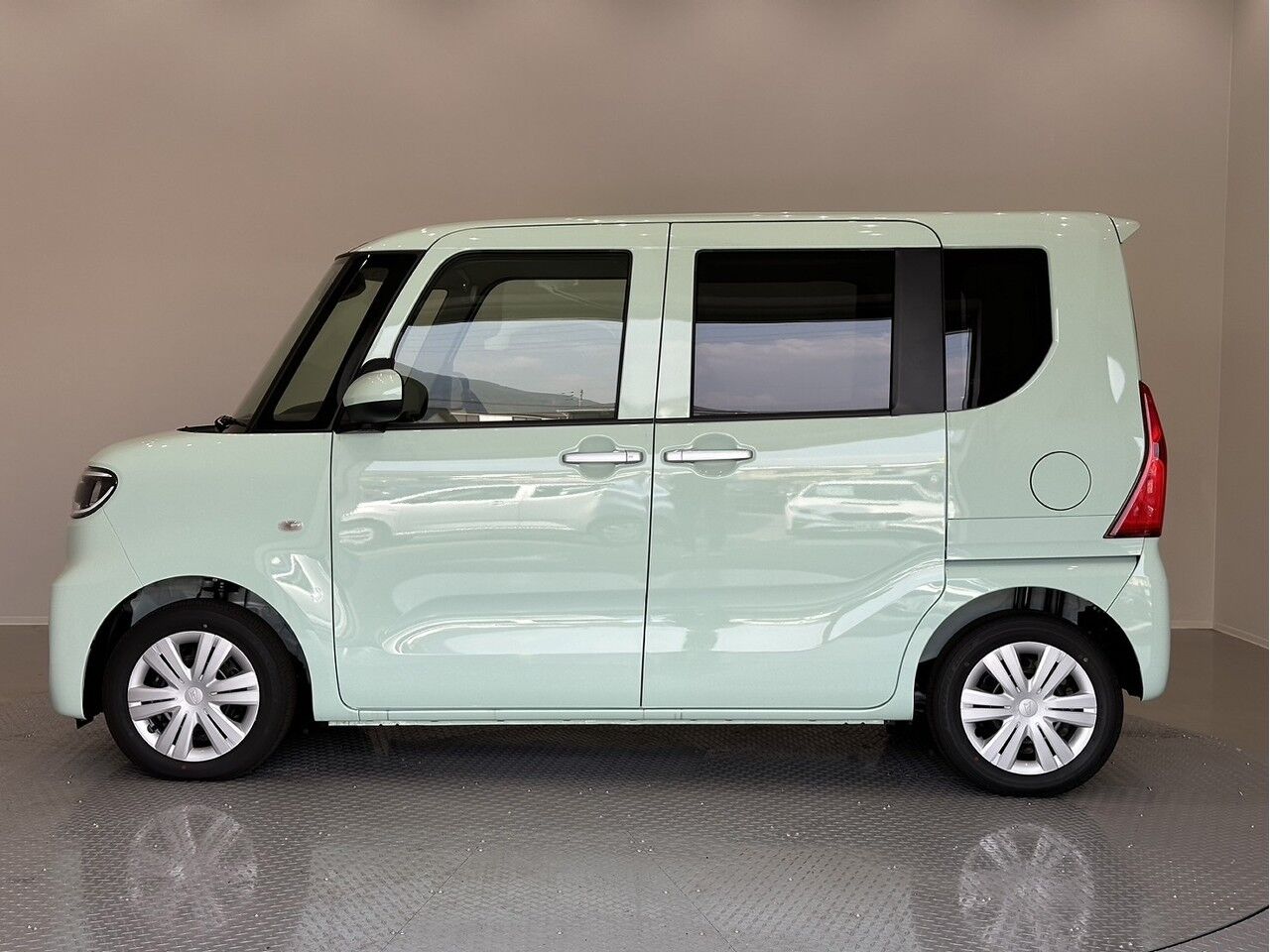 タント L アイスグリーンの在庫情報 - 東広島で軽自動車・普通車を買う