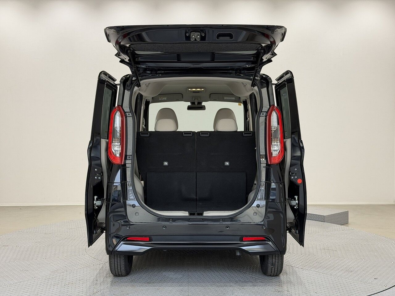 ルークス S ブラック(P)の在庫情報 | サコダ車輌グループ