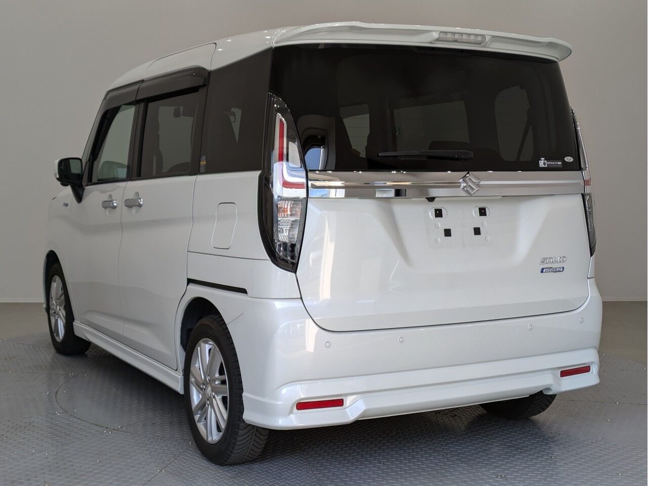 ソリオ HYBRID MZ ピュアホワイトパールの在庫情報 | サコダ車輌グループ