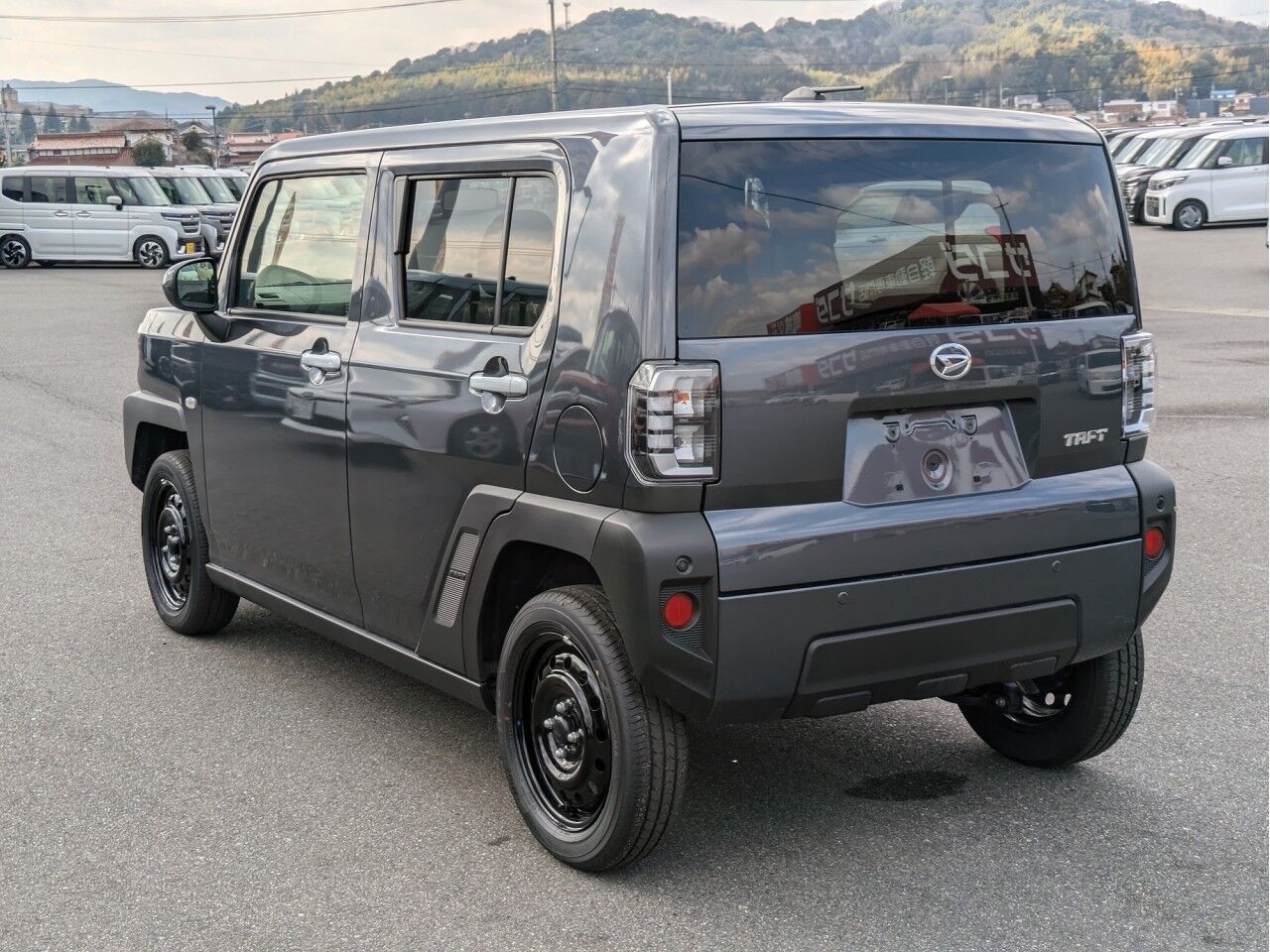 タフト X クロムグレーメタリックの在庫情報 - 東広島で軽自動車・普通