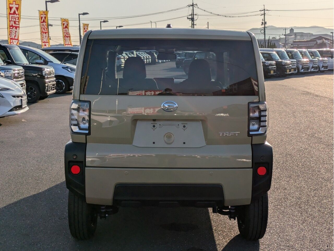 タフト X サンドベージュメタリックの在庫情報 - 東広島で軽自動車