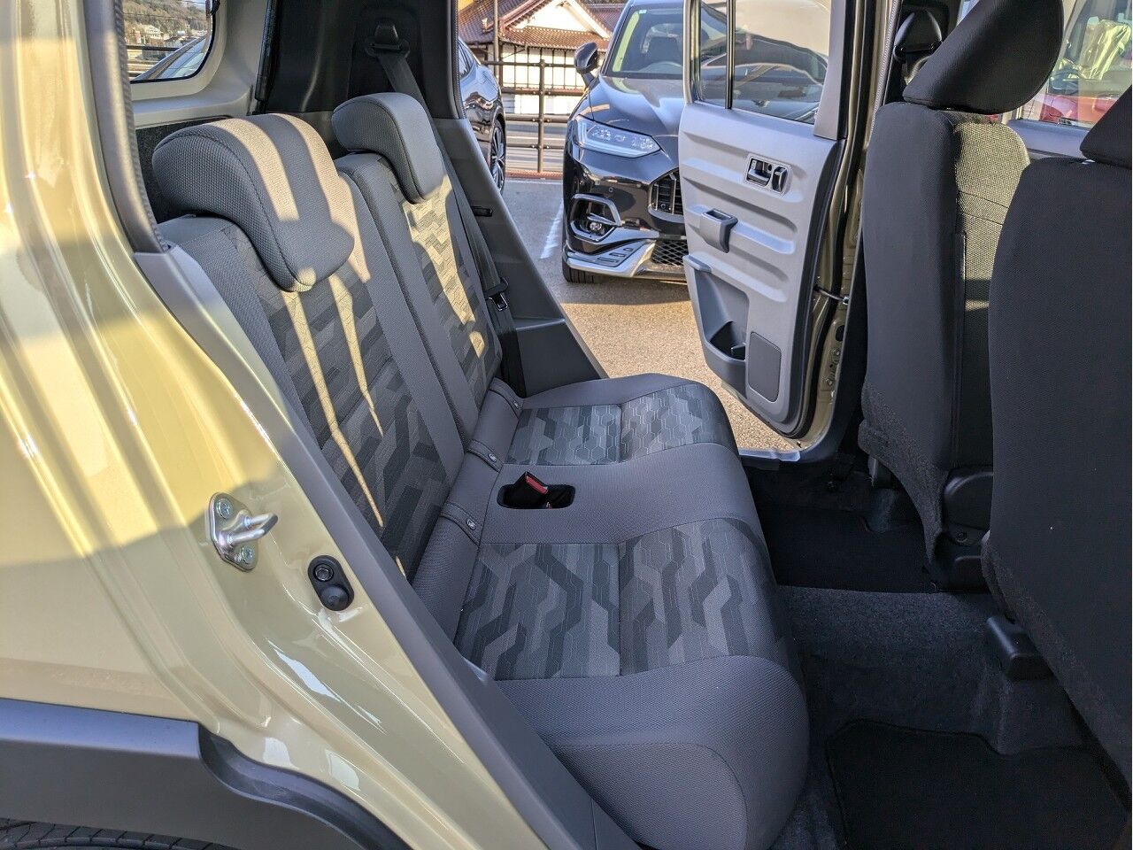 タフト X サンドベージュメタリックの在庫情報 | 広島最大級の自動車