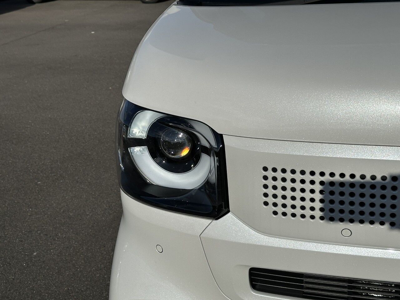 N-BOX ベース プラチナホワイト・パールの在庫情報 - 東広島で軽自動車