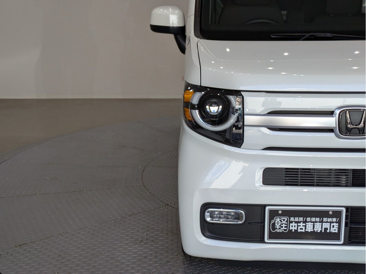 N-VAN +STYLE FUN・ターボ プラチナホワイト・パールの在庫情報