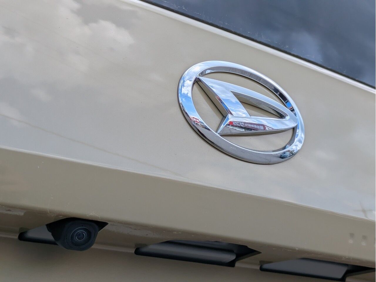 タフト X サンドベージュメタリックの在庫情報 - 東広島で軽自動車